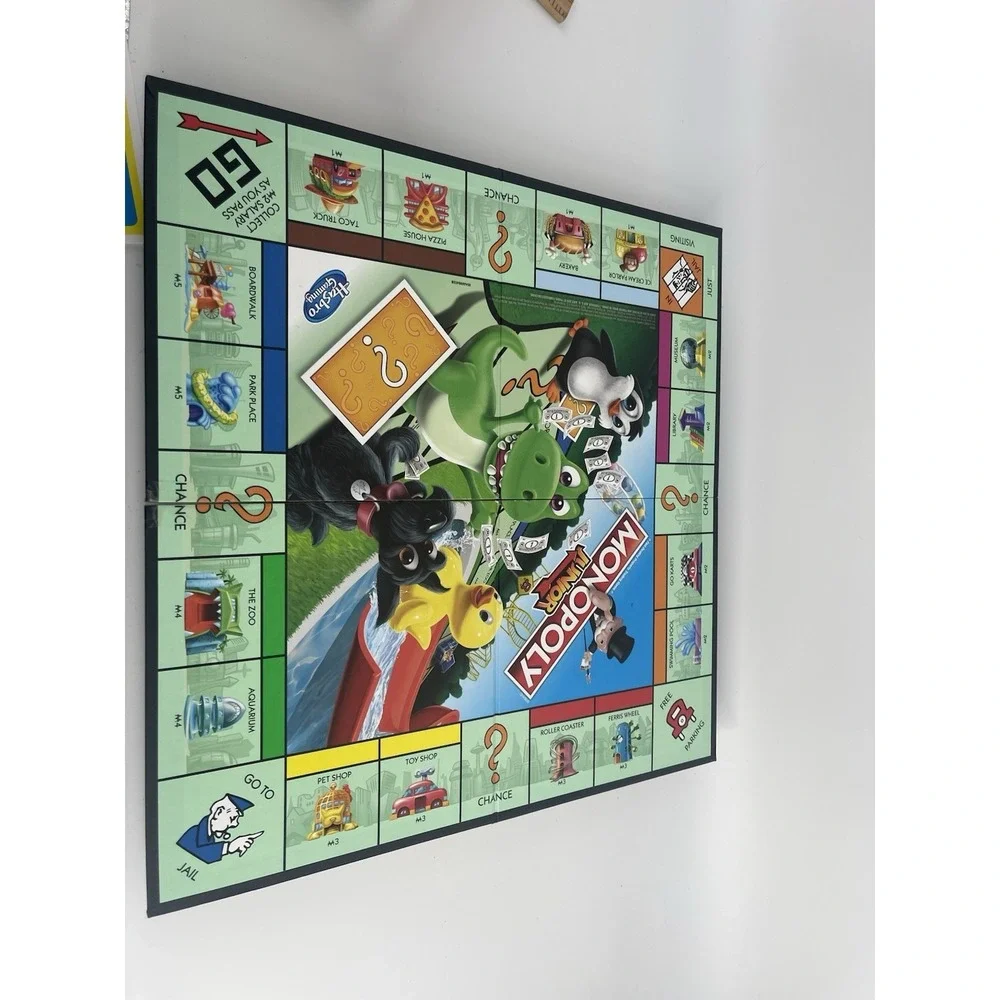 Hasbro Monopoly Junior Board Game Ages‎ 5 and up Exclusive Brand New
